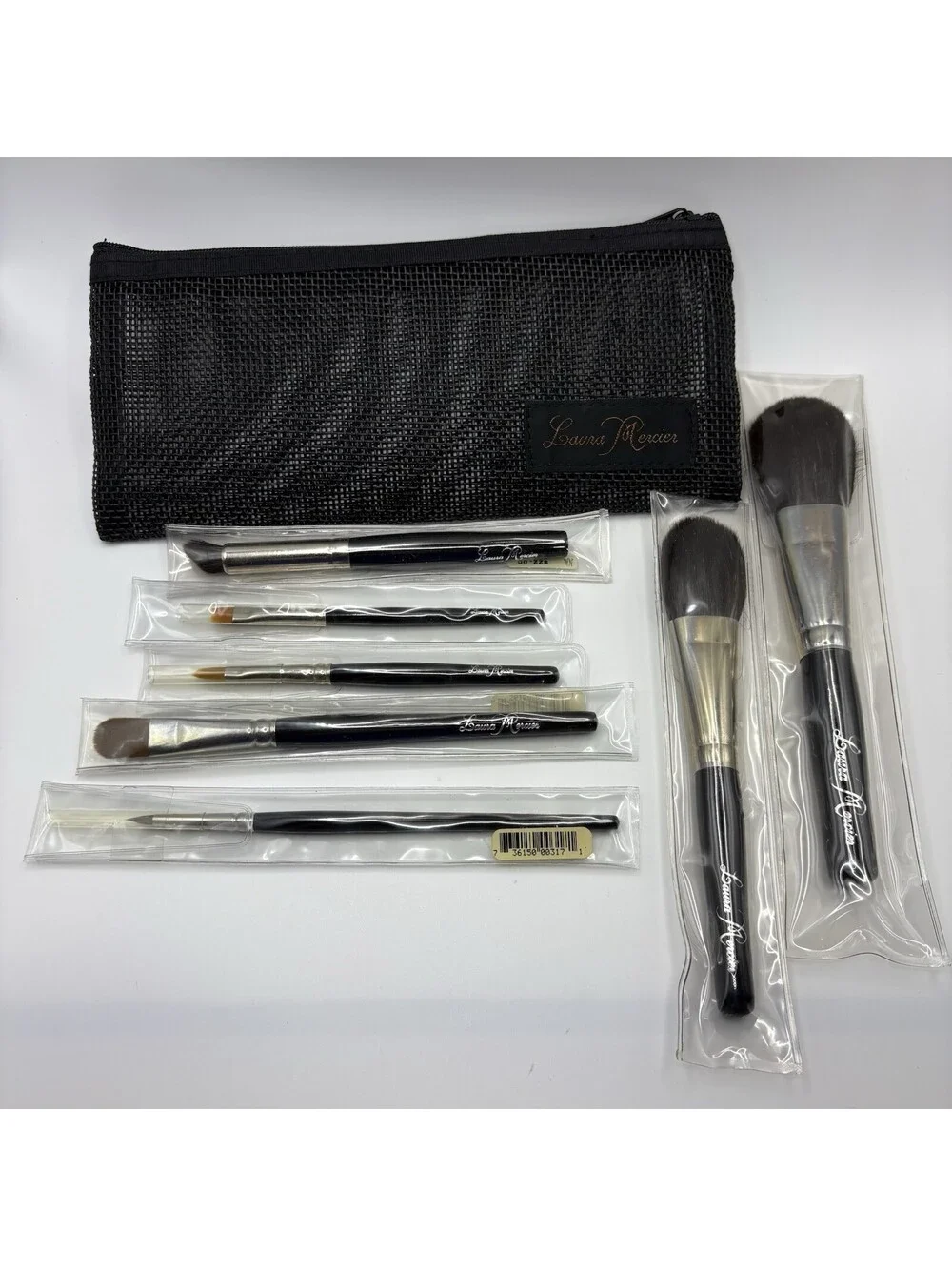 Laura Mercier 7 piece Brush Set+Bag Small Travel NEW